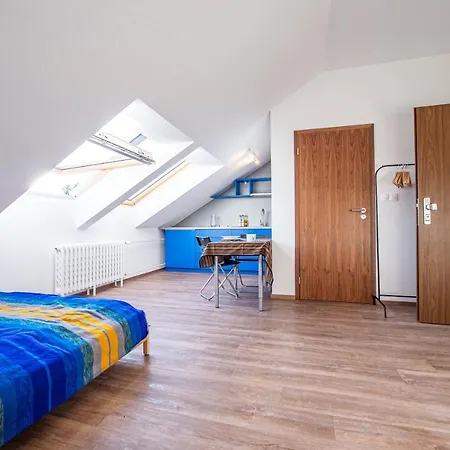 Blue President Pressburg