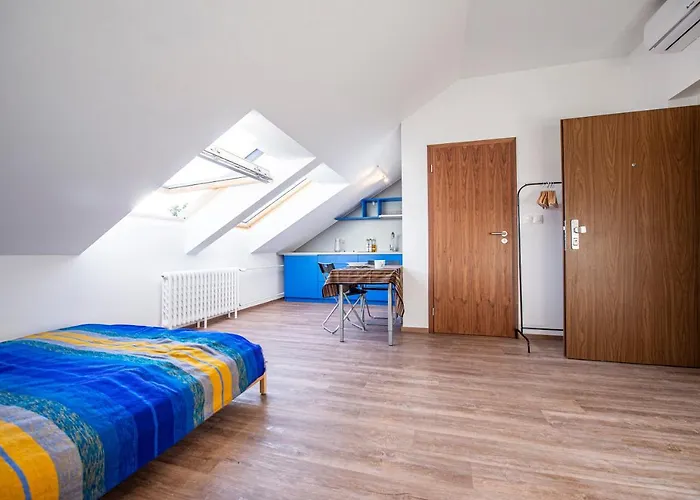 Blue President Bratislava